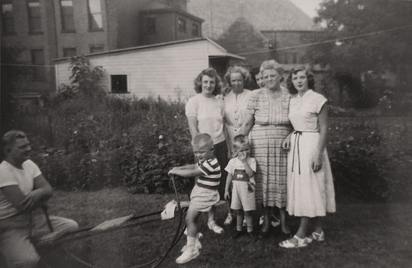1950's - Murosky Family Gathering
