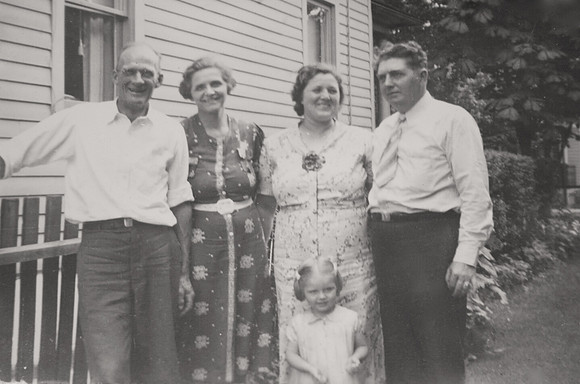 1938 Murosky Family Gathering