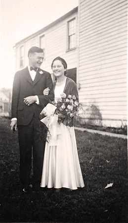 1932 -  Frederick William & Anna Gertrude Selker