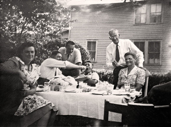 1945 Murosky Family Gathering